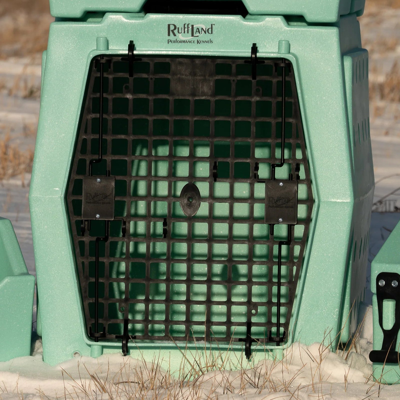 Ruff Land Performance Kennels Mint
