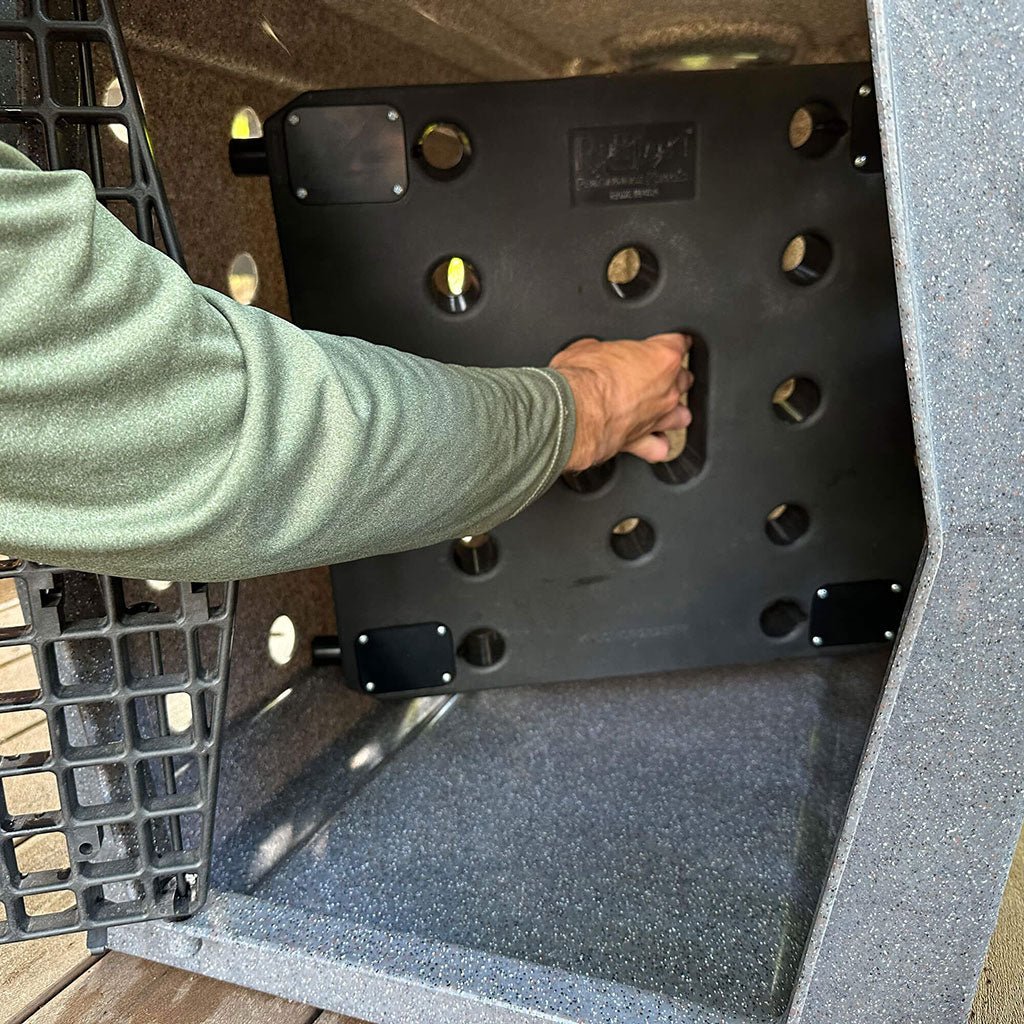 Ruff Land Kennels Divide and Conquer Kennel Divider